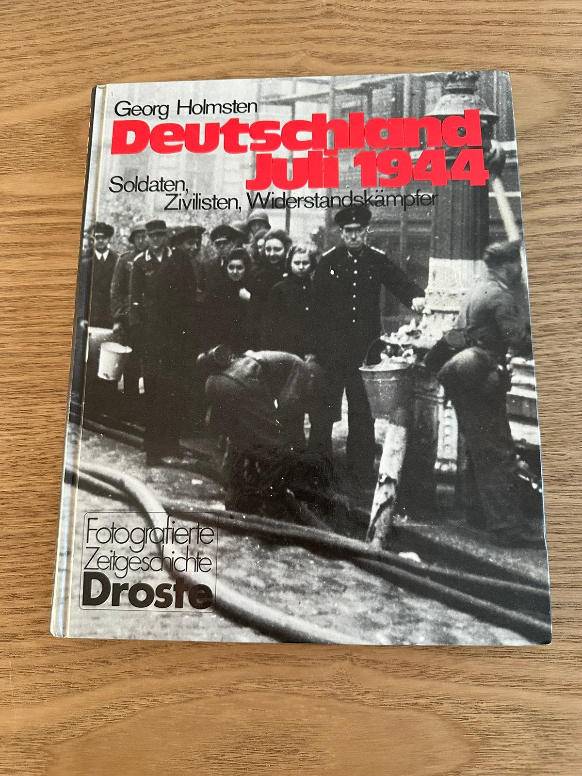 Deutschland juli 1949. George Holmsten., Ophalen of Verzenden, Gelezen