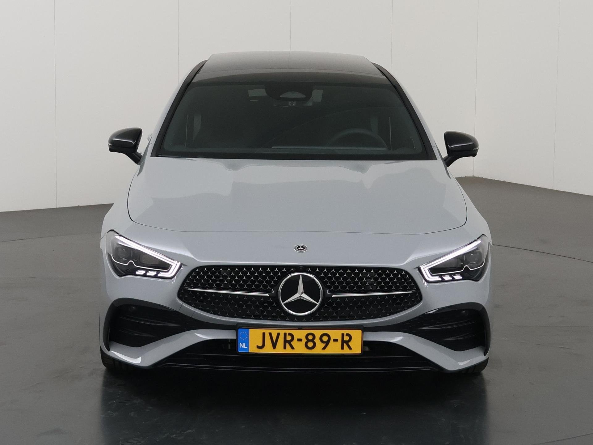 Mercedes-Benz CLA-Klasse Shooting Brake 180 Business Solutio, CLA, 136 pk, 4 cilinders, Origineel Nederlands