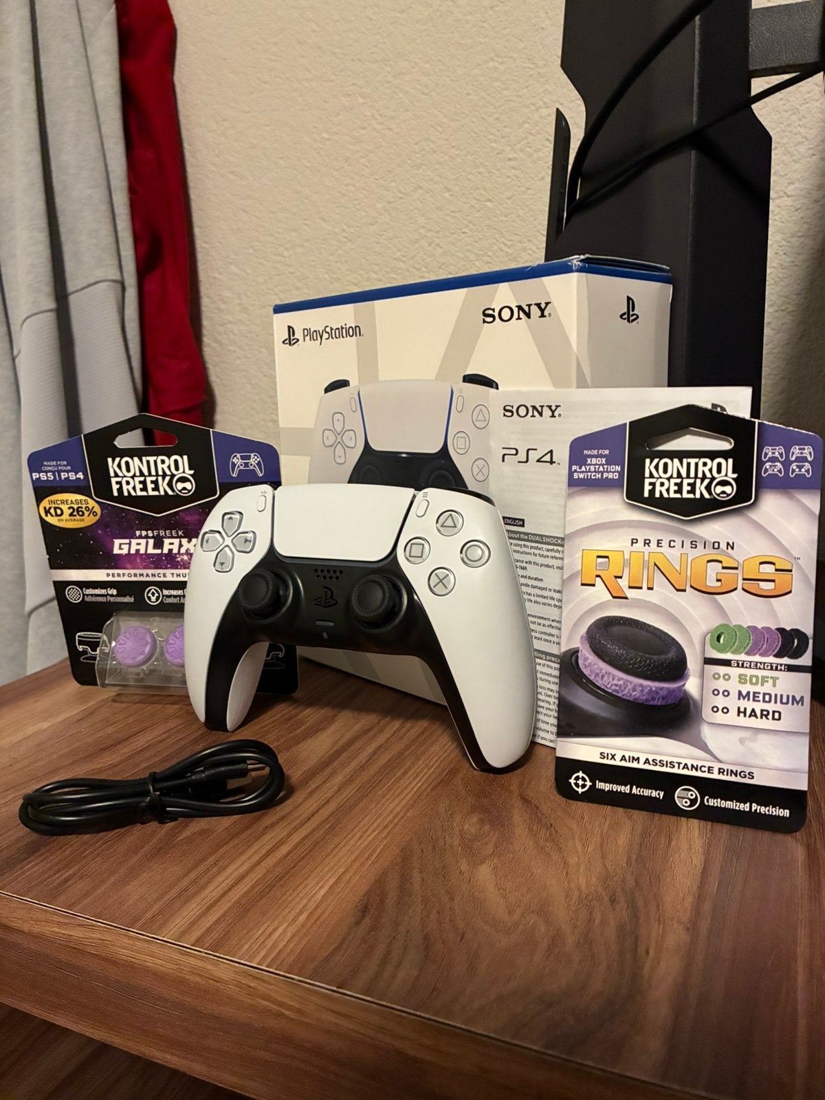 Sony PS4/5 Controller Bundel Nieuw Wit met Accessoires, Spelcomputers en Games, Spelcomputers | Sony PlayStation Consoles | Accessoires