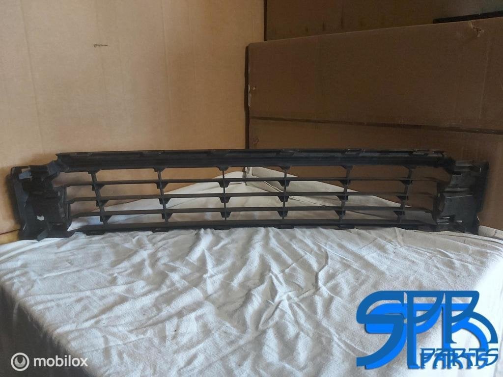 VW POLO 6C 14> GRILLE Bumperrooster MIDDEN ROOSTER 6C0853677, Gebruikt, VOLKSWAGEN, Volkswagen, Ophalen of Verzenden