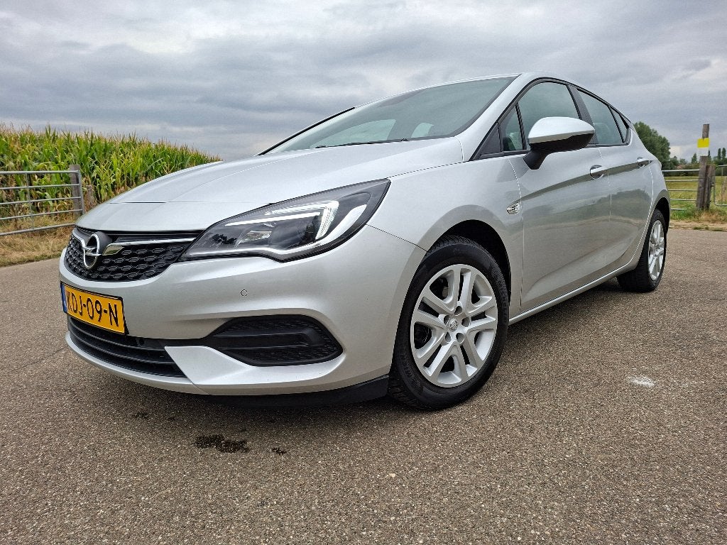 Opel Astra 1.2 Turbo okt/2020 NIEUWSTAAT!, Auto's, Voorwielaandrijving, Stof, 1199 cc, 620 kg