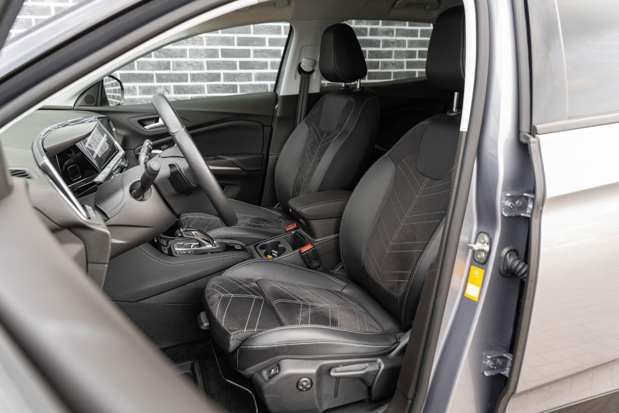 Opel Grandland 1.6 Hybrid GS-Line Ultimate | 360 Graden Came, Auto's, Dealer onderhouden, 4 cilinders, Verwarmde buitenspiegels