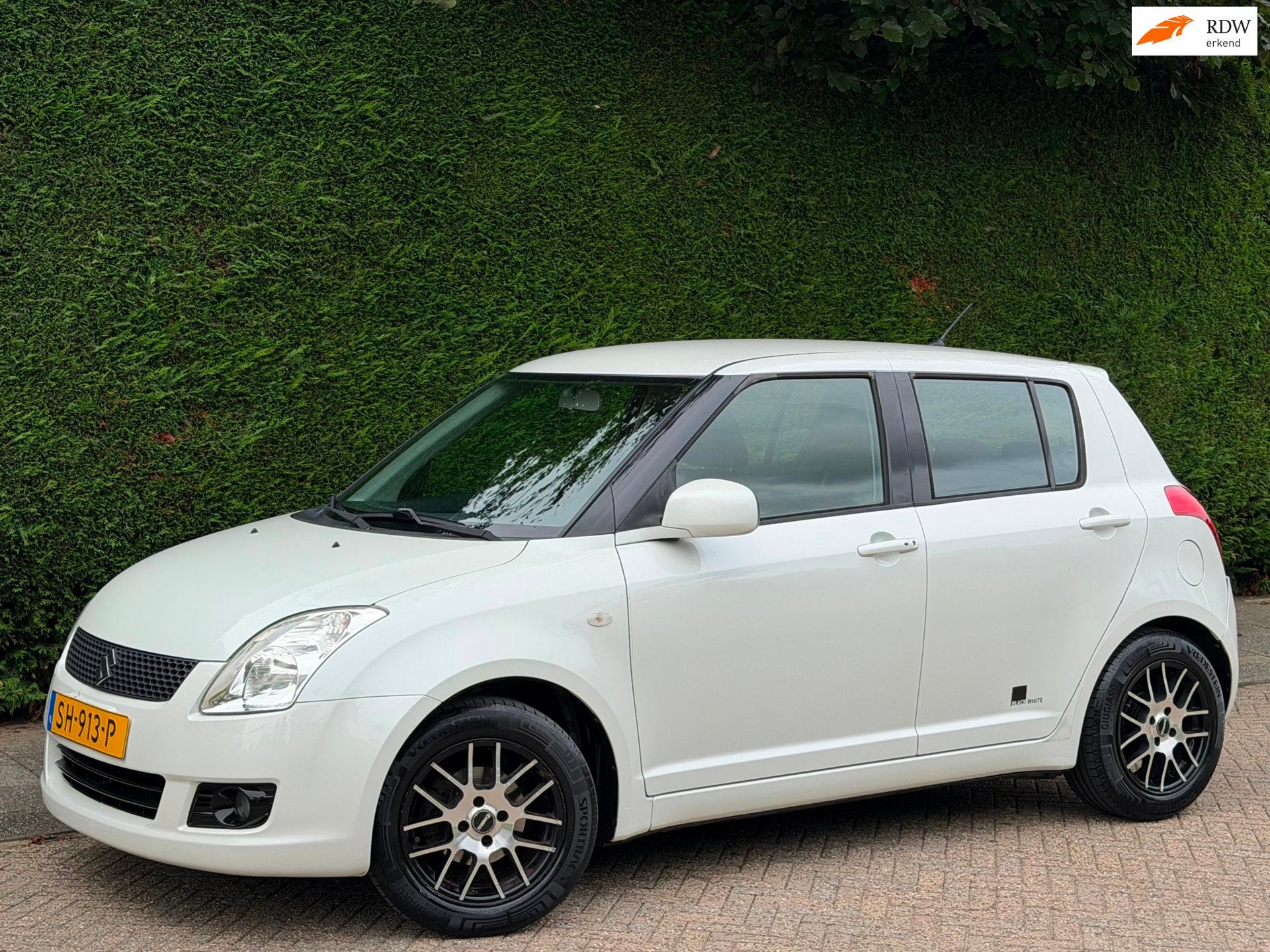 Suzuki Swift 1.3 AIRCO KOUD/RIJDT SUPER/5DEURS/APK 4-2027!, Voorwielaandrijving, Emergency brake assist, Stof, Gebruikt