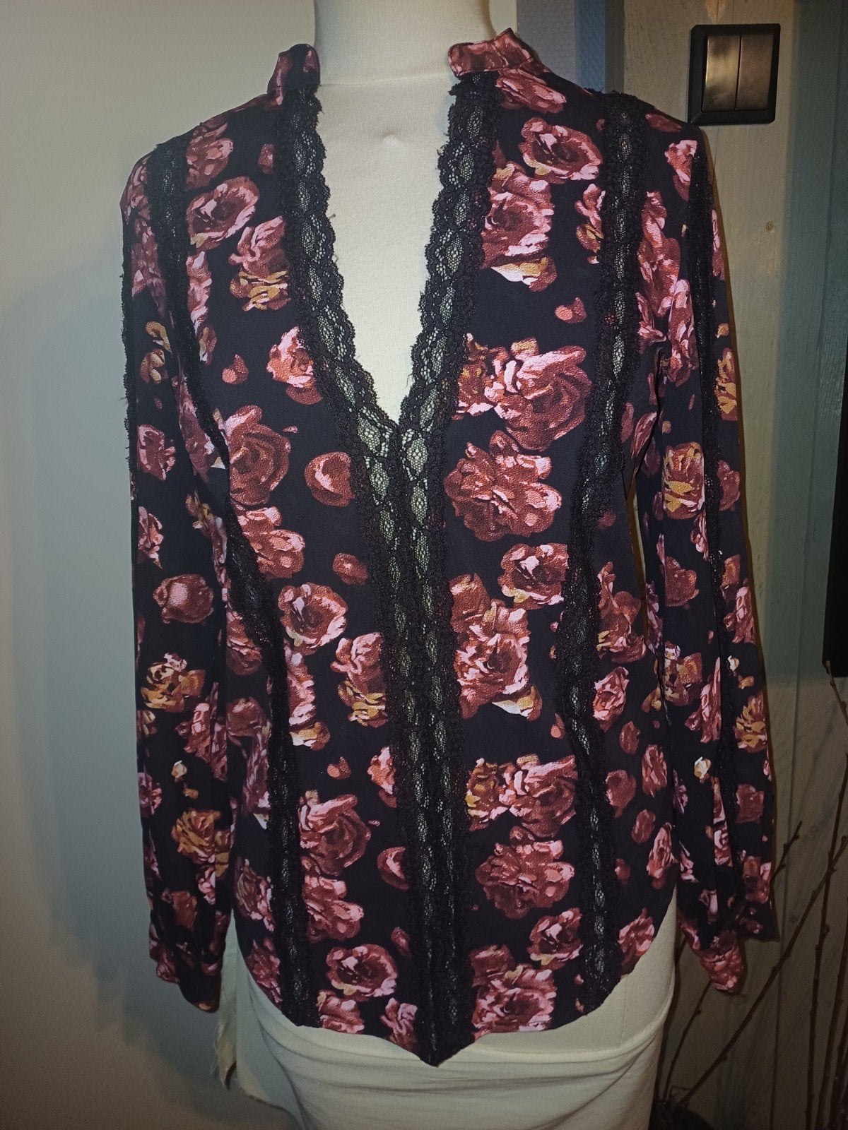 Mi piace travel blouse top Zwart Burgundy bloemen Maat M, Kleding | Dames, Maat 38/40 (M), Mp, Meerkleurig, Nieuw