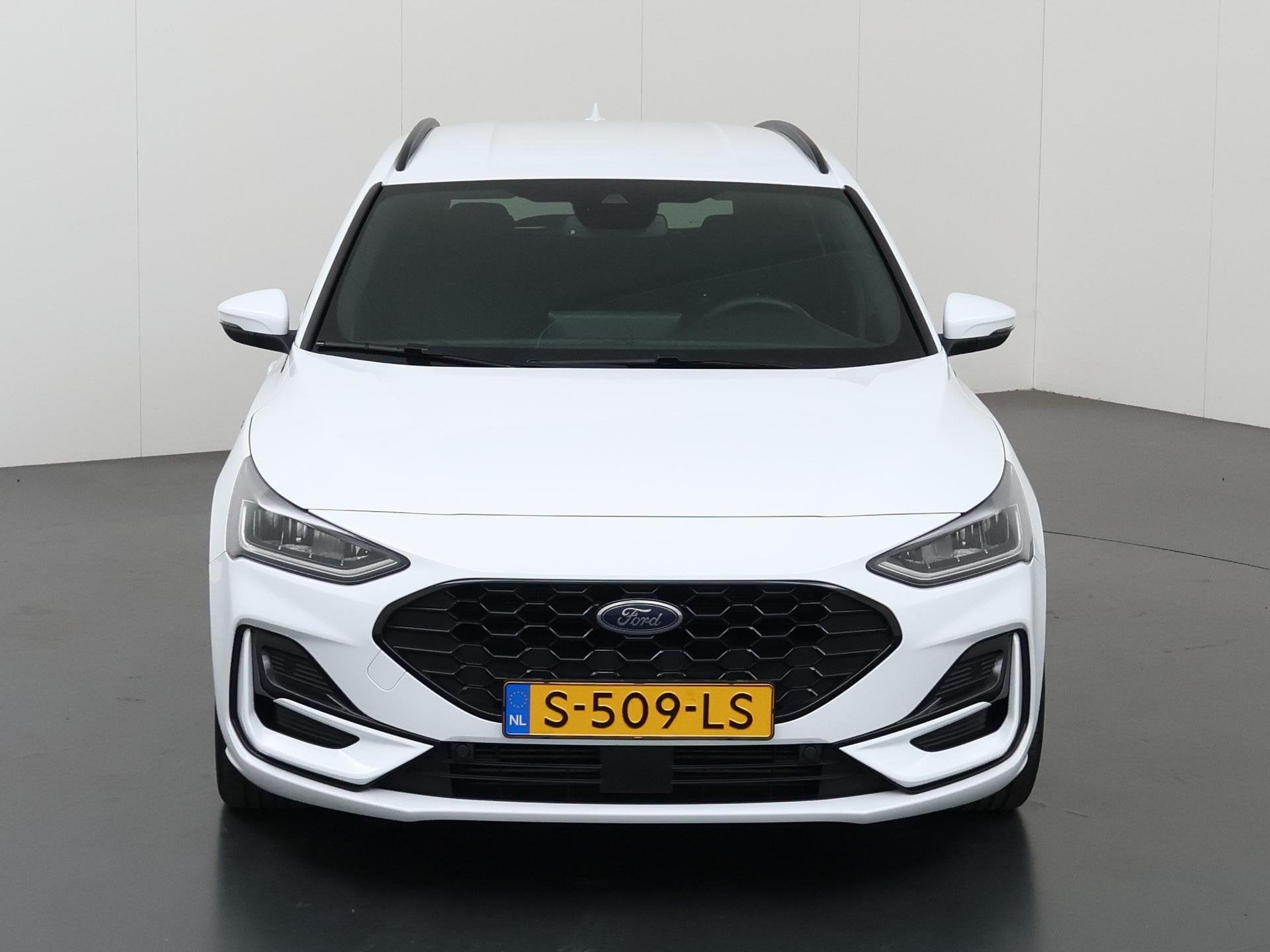 Ford Focus Wagon 1.0 EcoBoost Hybrid ST Line X | Winterpakke, Auto's, Stof, Gebruikt, Wit, Origineel Nederlands