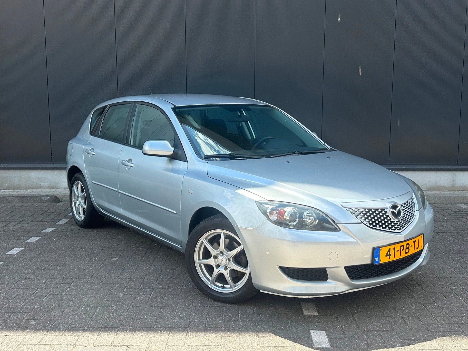 Mazda 3 Sport 1.6 Touring*Apk 29-06-2027* Airco* Aut.* N.A.P, Auto's, Mazda, Gebruikt, 4 cilinders, Origineel Nederlands, 550 kg
