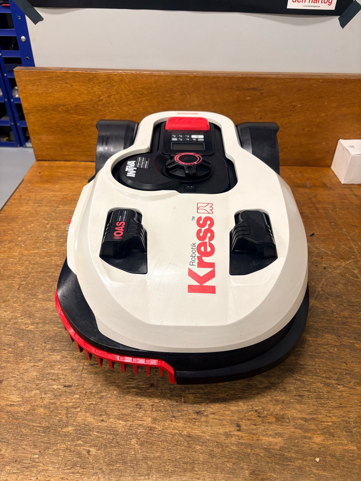 Kress Robotmaaier KR122E, Ophalen, Gebruikt, 20 tot 25 cm, Bestuurbaar via app