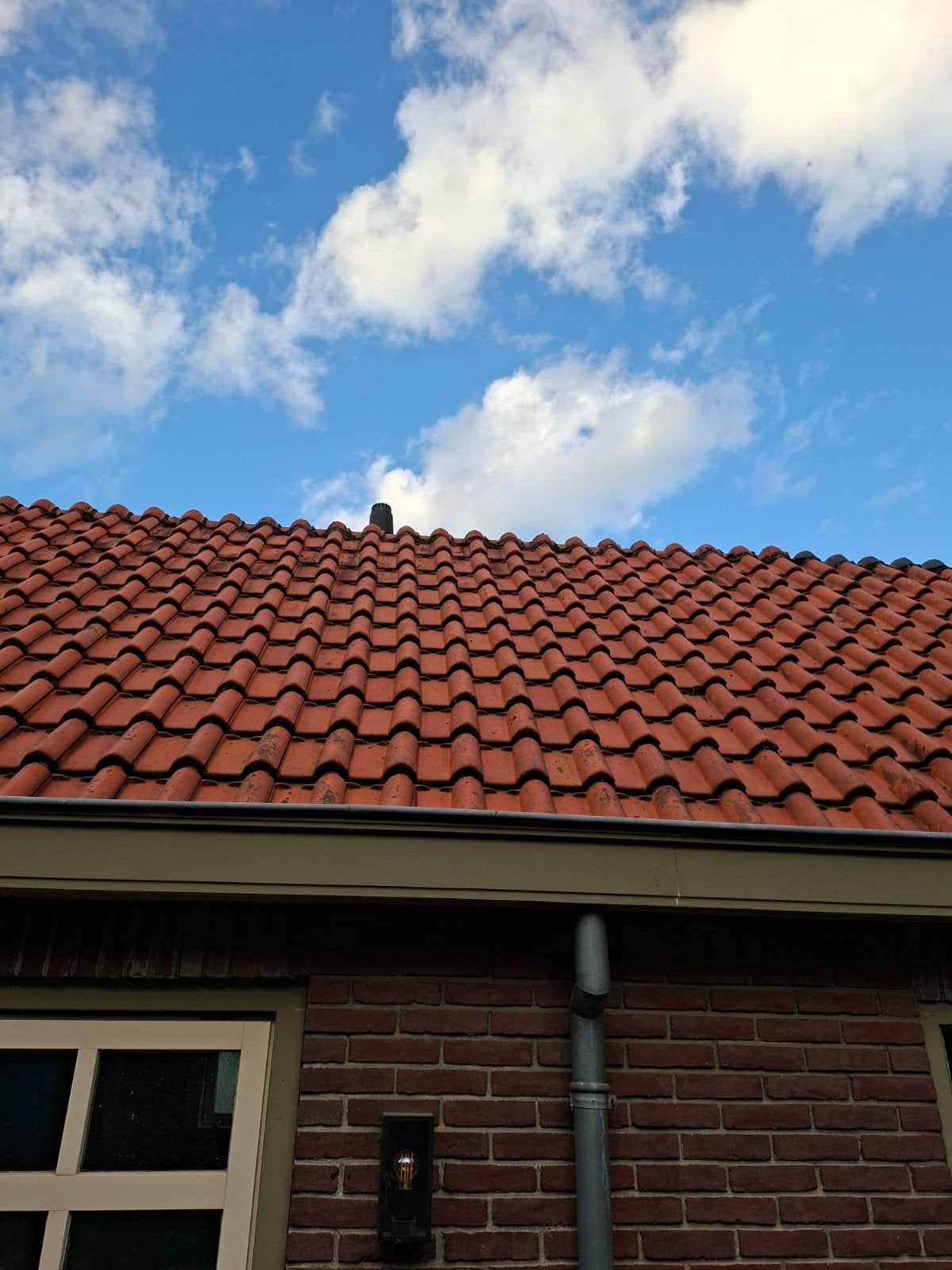 Kleine romaanse dakpannen, nokvorsten en gevelpannen, Doe-het-zelf en Verbouw, Ophalen