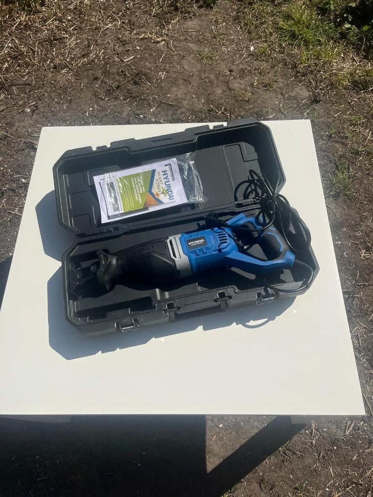 HYUNDAI Reciprocating saw, Doe-het-zelf en Verbouw, Gereedschap | Zaagmachines, Nieuw, 600 tot 1200 watt, Ophalen of Verzenden