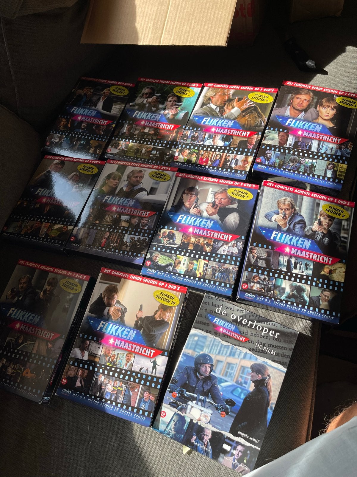 Flikken Maastricht DVD Collectie - Seizoenen 1 t/m 10, Nederlands, Zo goed als nieuw, Inclusief doosje, Ophalen of Verzenden