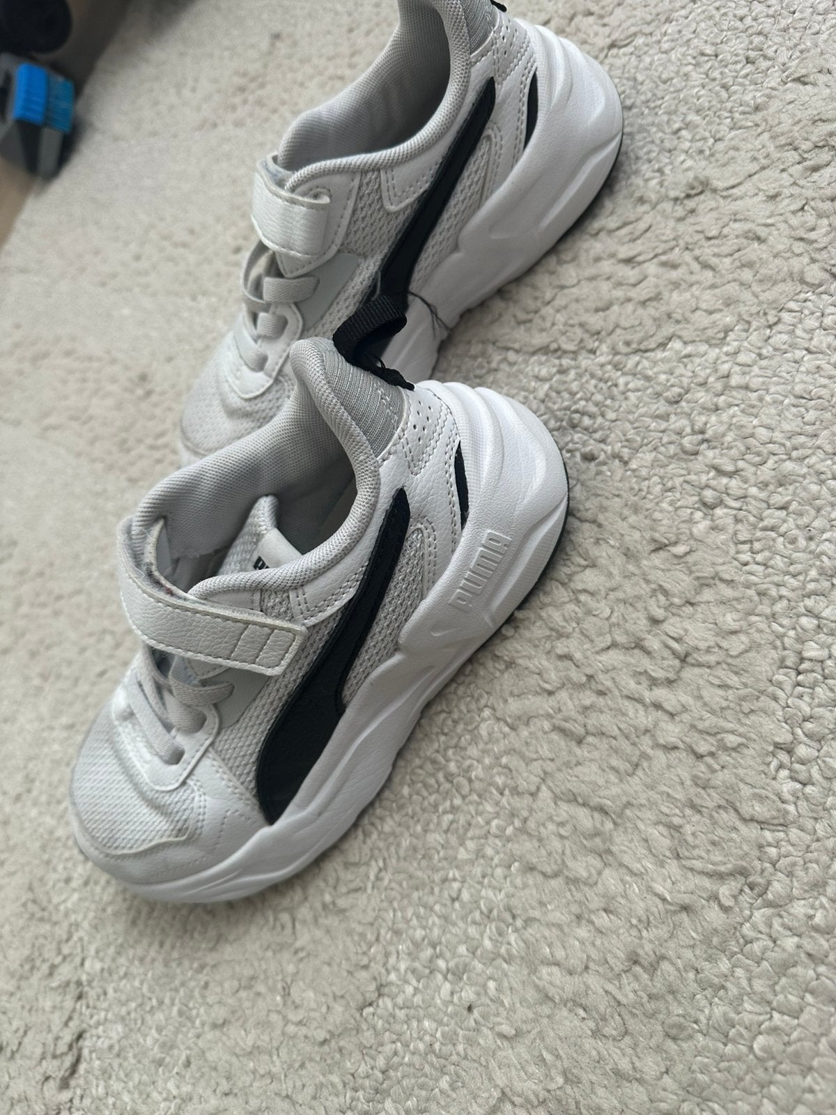 Gymschoenen maat 32 Puma, Kinderen en Baby's, Kinderkleding | Schoenen en Sokken, Ophalen, Zo goed als nieuw, Jongen of Meisje