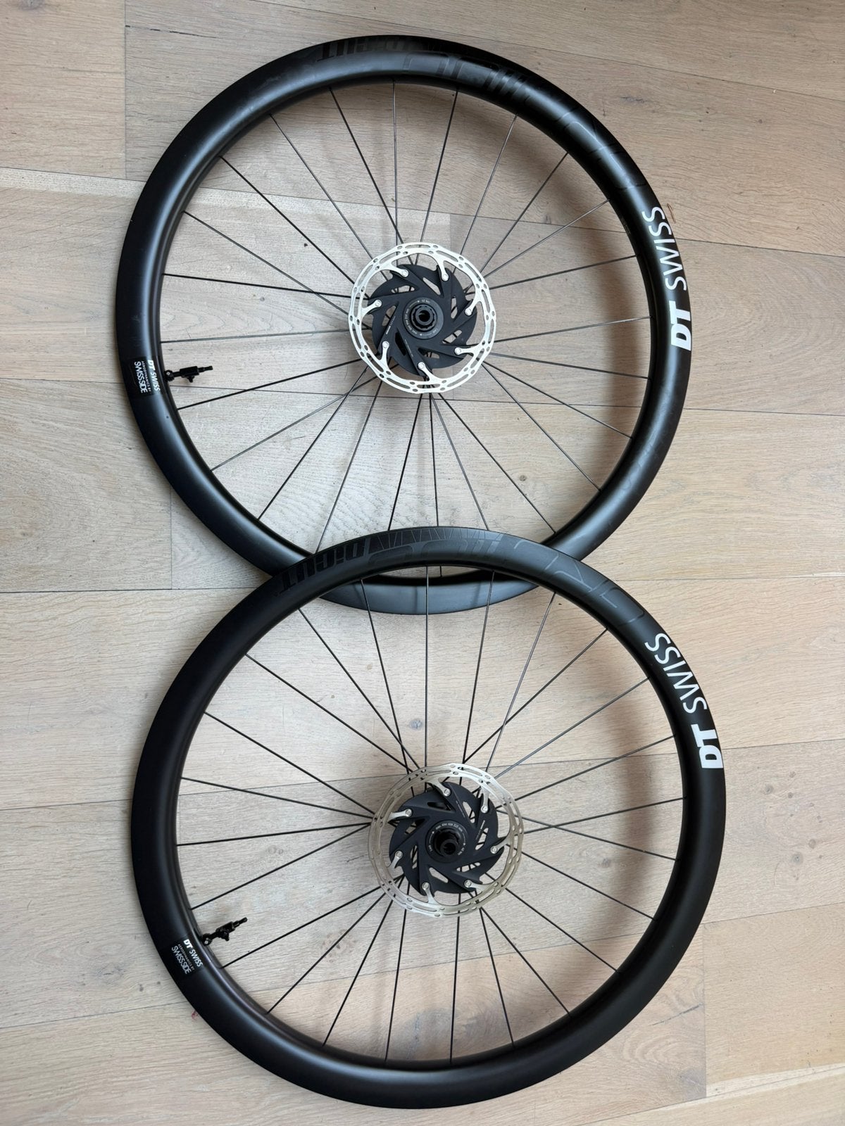 DT Swiss GRC 1100 Dicut 42 Carbon Gravelwielen – Topstaat, Zo goed als nieuw, Racefiets, Carbon, Ophalen