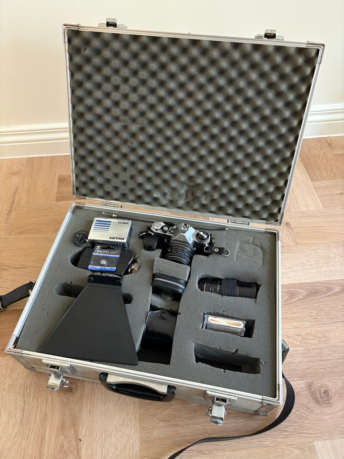 Vintage Spiegelreflexcamera Set met Accessoires in Koffer, Ophalen, Gebruikt, Spiegelreflex, Overige Merken