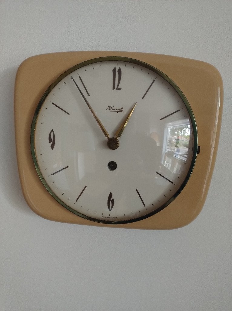 Wandklok van KIENZLE, Wandklok, Vintage, Analoog, Ophalen of Verzenden