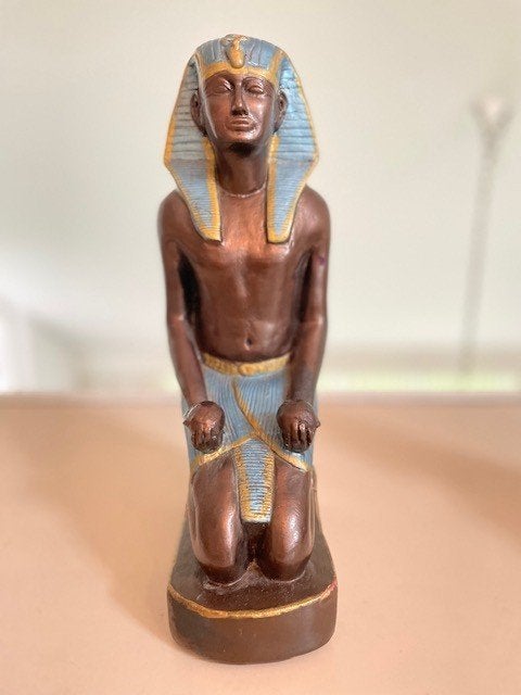 Groot stenen beeld farao. Toetanchamon King Tut. Egypte., Verzamelen, Beelden en Beeldjes, Ophalen, Zo goed als nieuw, Overige typen
