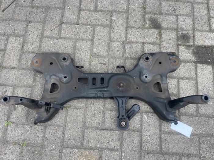 Subframe van een Seat Arona, Gebruikt, -, Verzenden, -