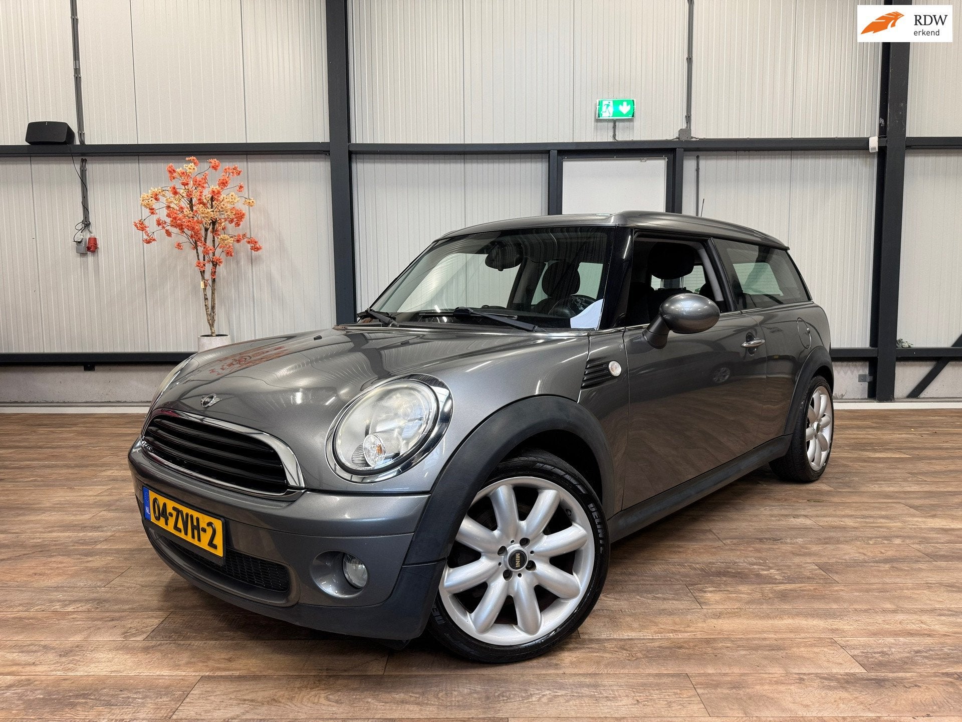 Mini Clubman 1.4 One Anniversary AIRCO /, Auto's, Voorwielaandrijving, Stof, Gebruikt, 4 stoelen