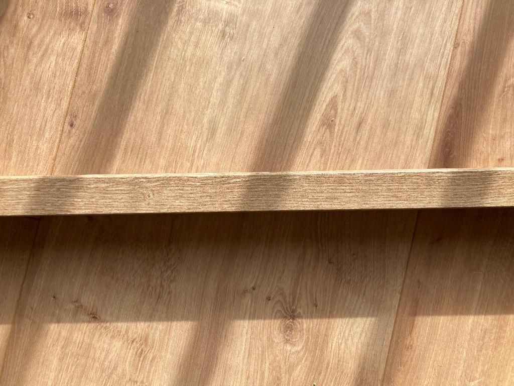 plakplinten bruin NIEUW (nr. 611 Karwei), Ophalen, Nieuw, Mdf, 200 tot 250 cm
