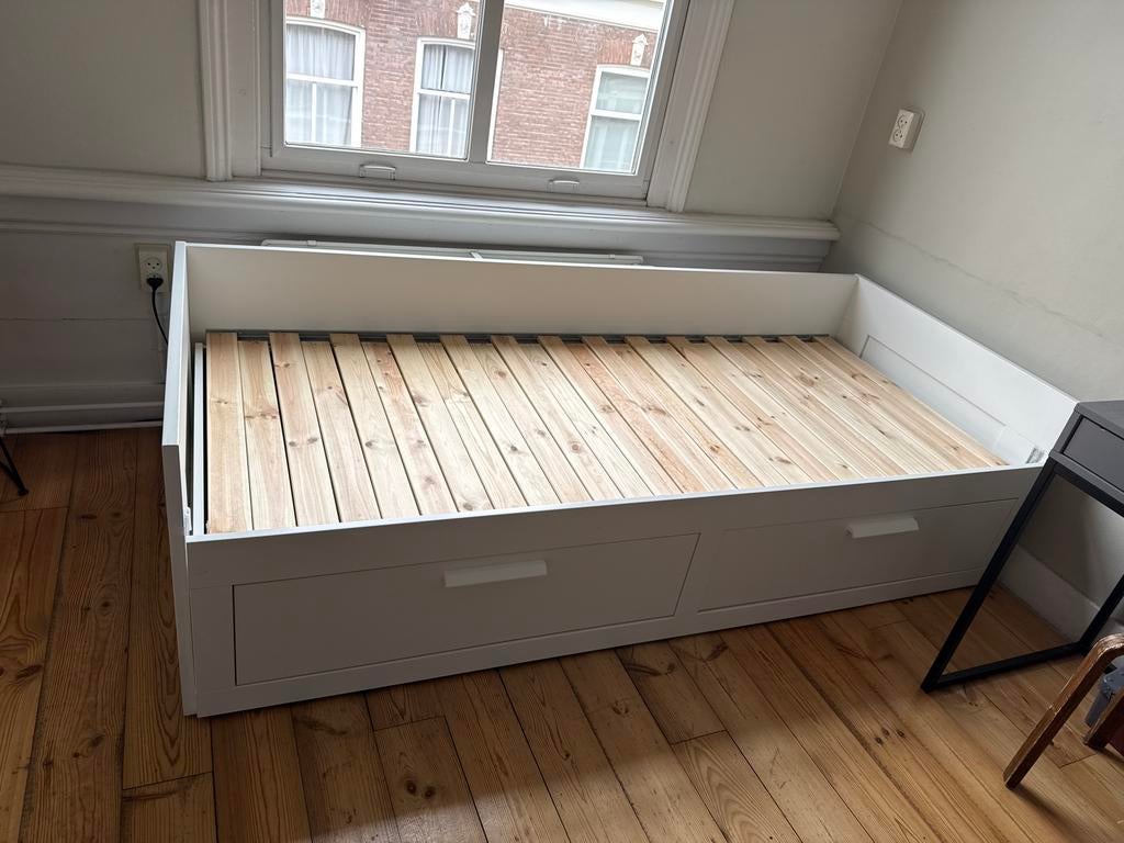 IKEA Brimnrs bedbank met 2 lades - Wit, Eenpersoons, Wit, Ophalen of Verzenden, Zo goed als nieuw