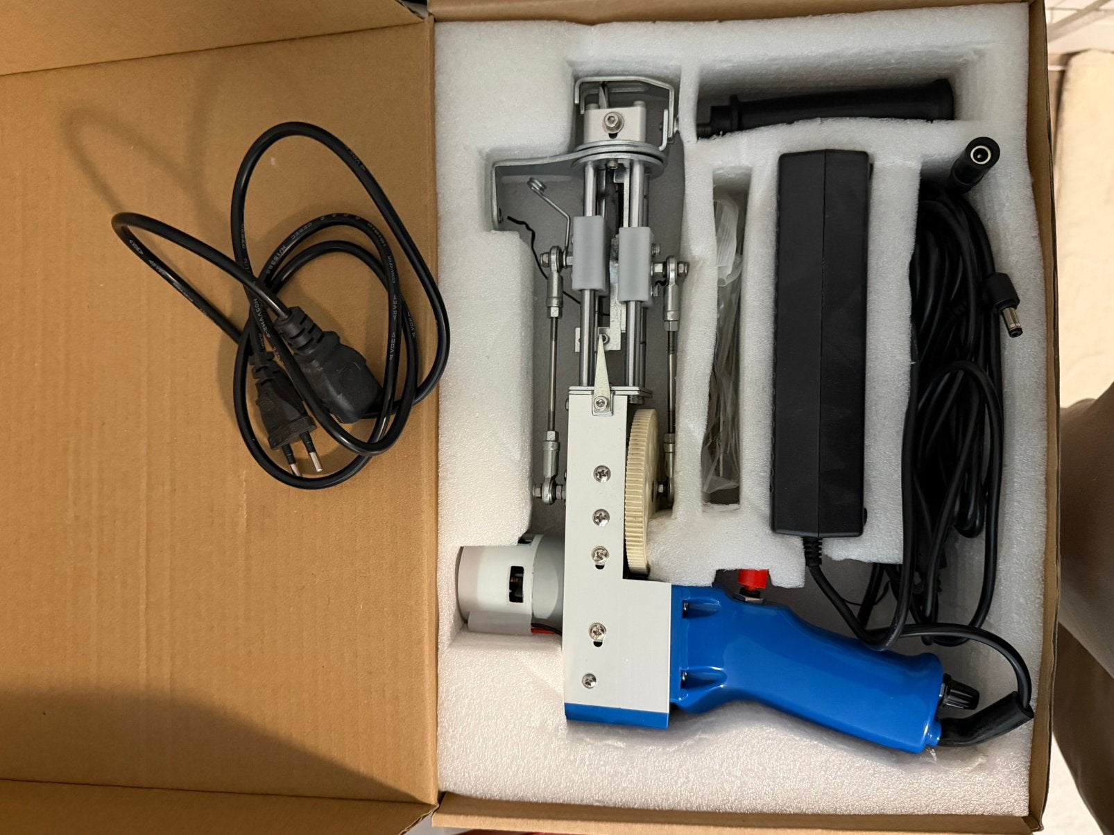 Tufting gun met doeken, Ophalen of Verzenden, Zo goed als nieuw