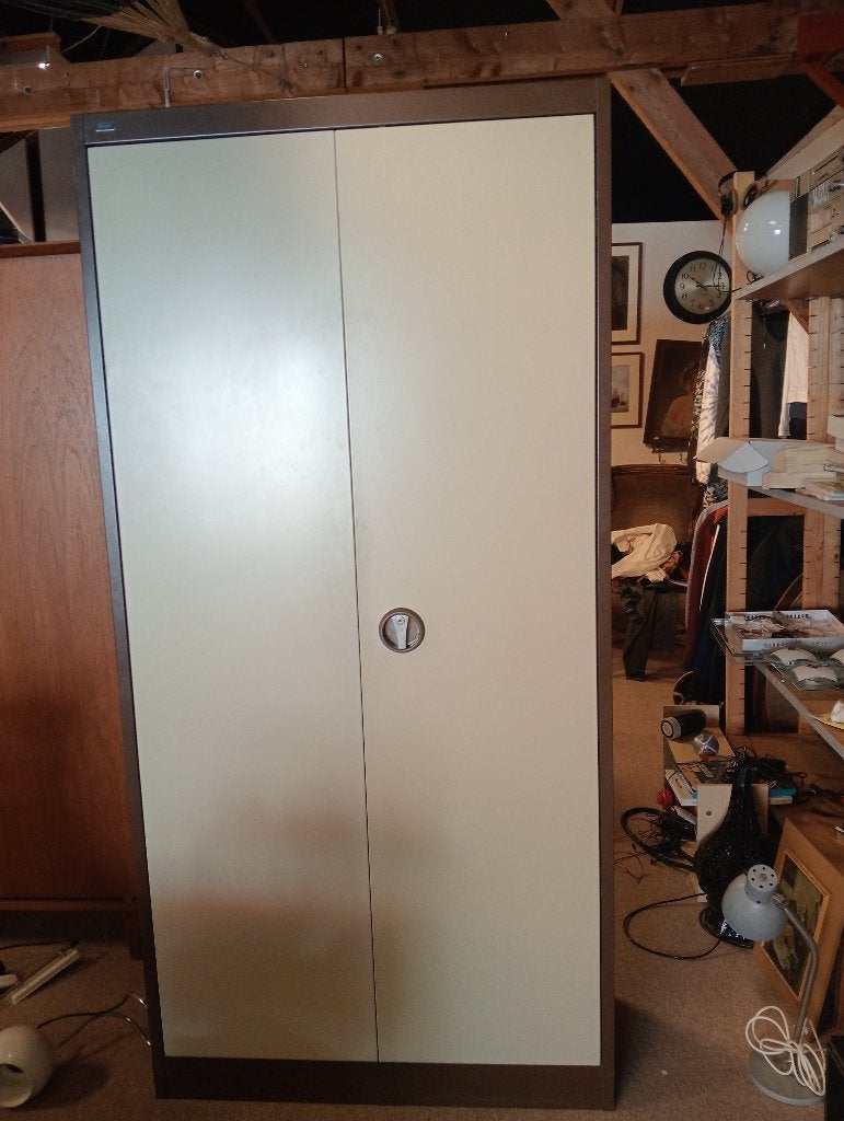 Metalen kast - Emmein, Huis en Inrichting, Ophalen, 25 tot 50 cm, 150 tot 200 cm