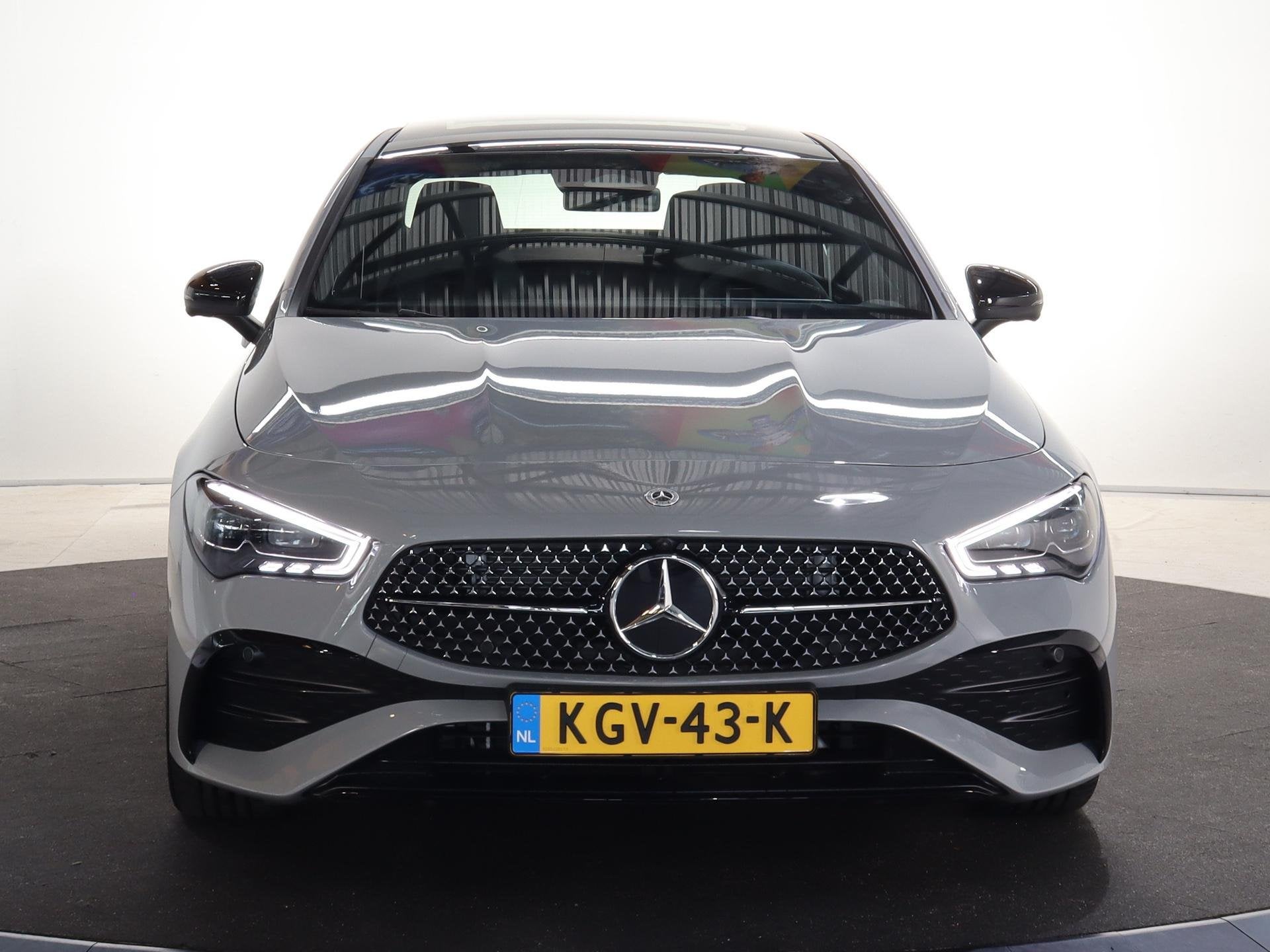 Mercedes-Benz CLA-klasse 180 Business Solution AMG | Nightpa, Auto's, CLA, 136 pk, 4 cilinders, Origineel Nederlands