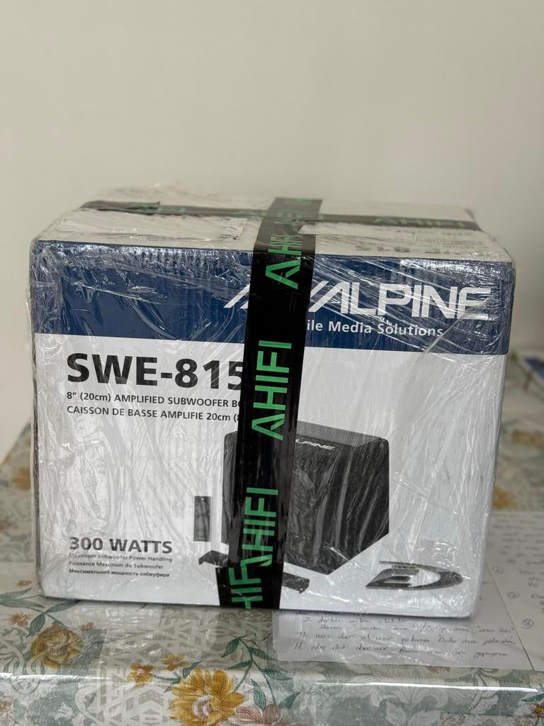 Alpine SWE-815 actieve subwoofer – NIEUW, Auto diversen, Autospeakers, Ophalen, Nieuw