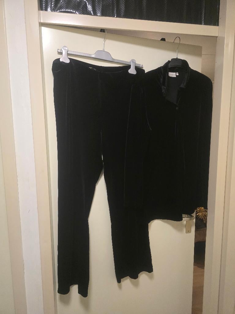 Dames kleding, Ophalen, Zo goed als nieuw, Maat 46/48 (XL) of groter