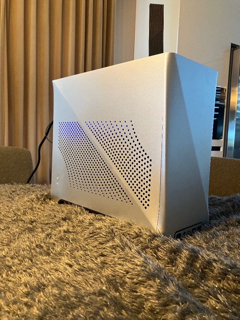 NIEUWE SMALL FORM FACTOR GAMING PC Ryzen 7 / RX 9070 / 32GB, 32 GB, Zelf gebouwde pc, Nieuw, Ophalen of Verzenden