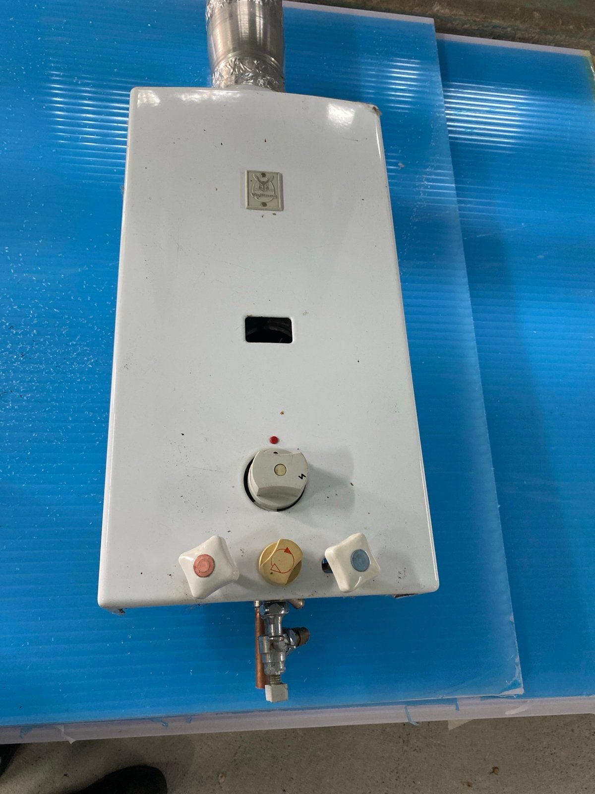 Gebruikte Geiser - Warm Water Direct, Gebruikt, Ophalen of Verzenden, Minder dan 20 liter, Propaan of Butaan