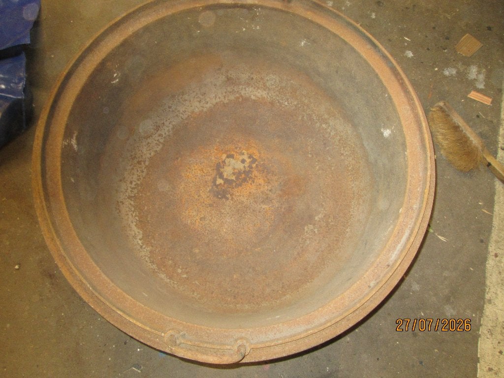 te koop gietijzeren ketel plantenbak, Ophalen, Gebruikt, Rond, Metaal