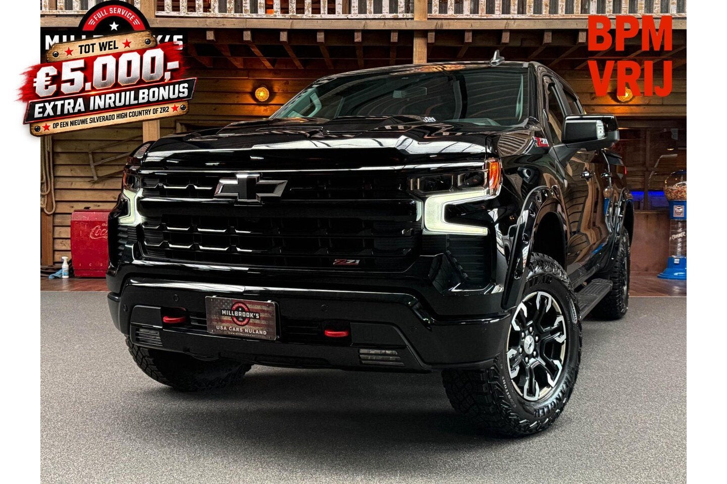 Chevrolet Silverado Z71 Trailboss 360 graden camera ., Auto's, Automaat, 8 cilinders, 4 stoelen, Zwart