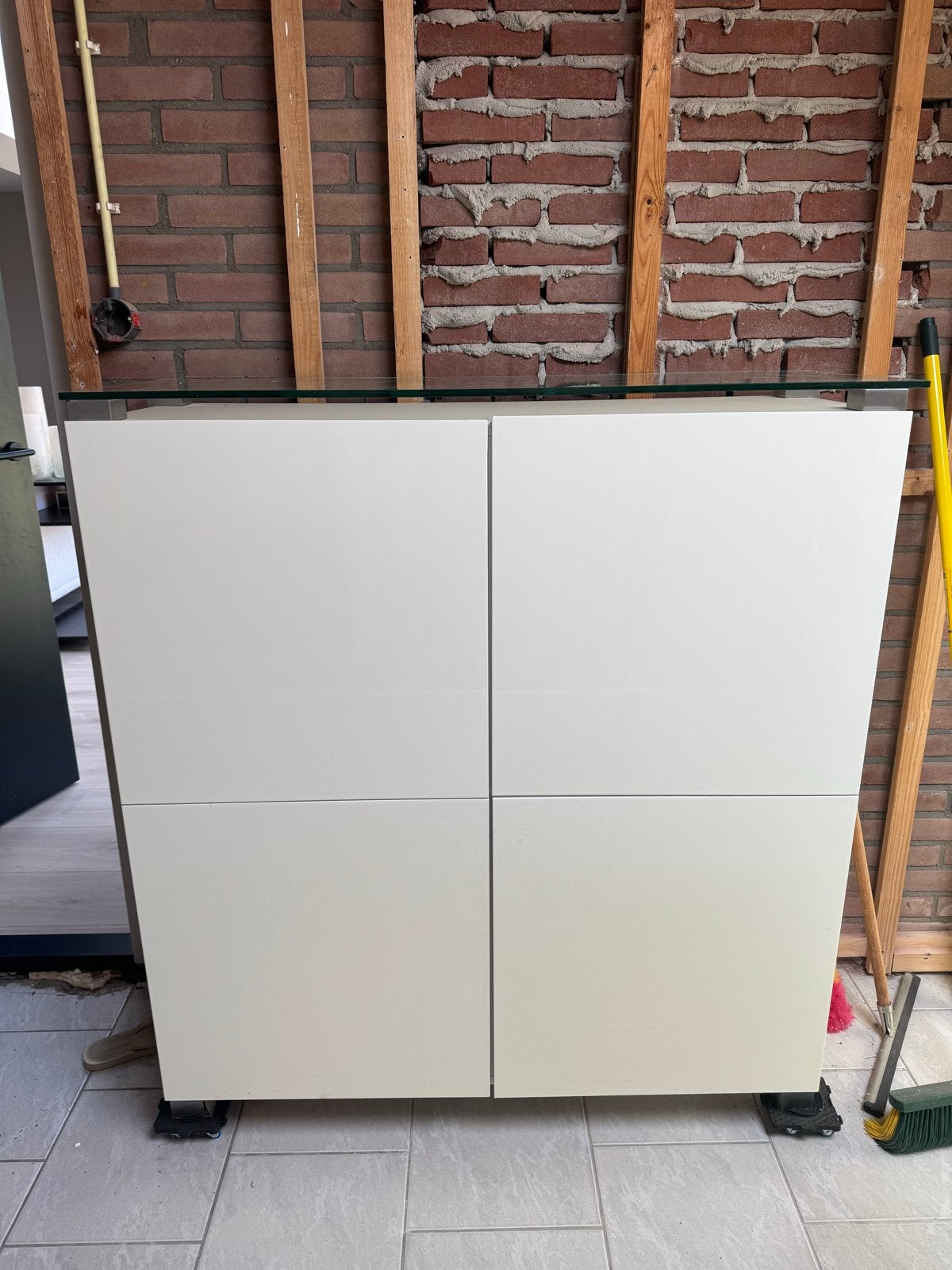 Gratis af te halen dressoir kast, Huis en Inrichting, Kasten | Overige, Ophalen, Gebruikt