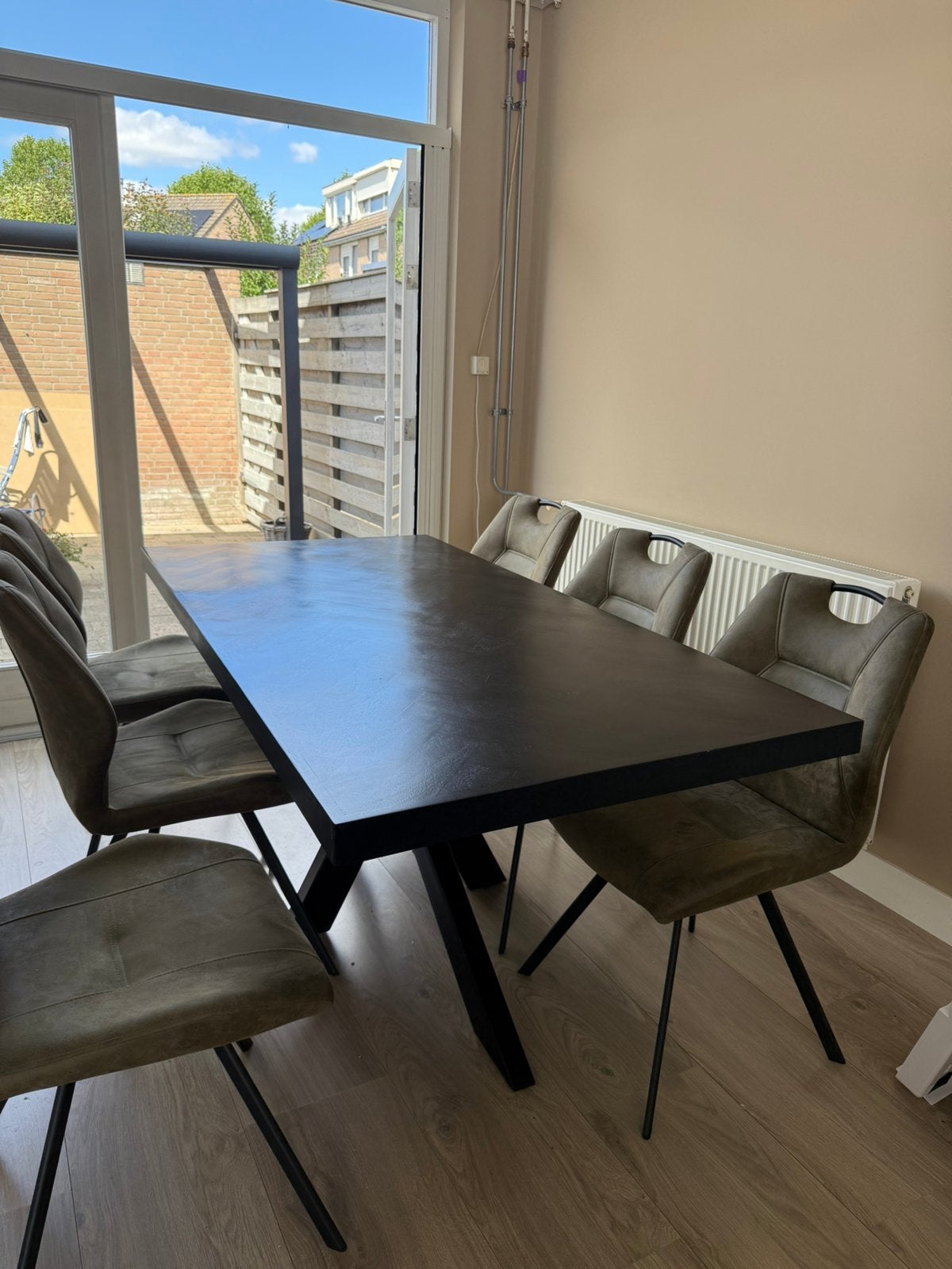 Zwarte eettafel met visgraat blad, Ophalen, Gebruikt, 200 cm of meer, 50 tot 100 cm