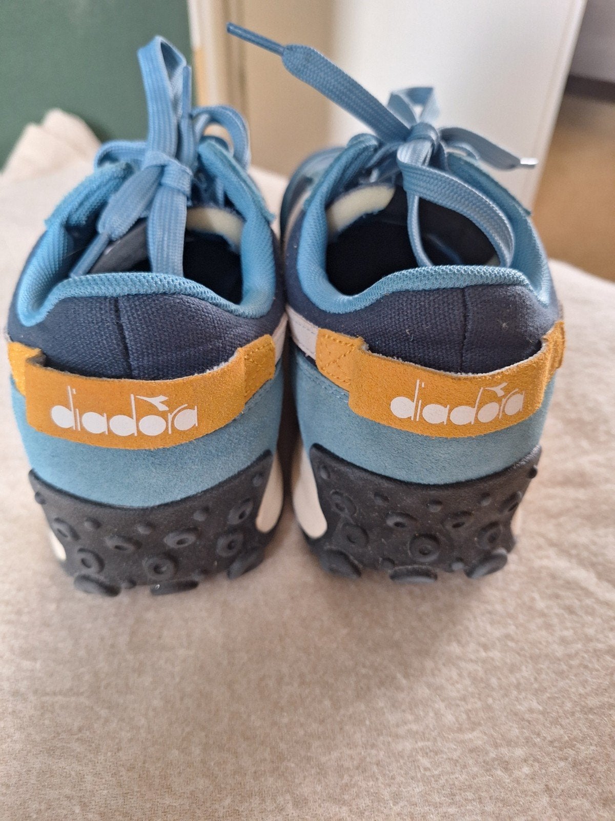 bijna nieuwe diadora sneakers maat 42,5, Diadora, Blauw, Ophalen of Verzenden, Sneakers of Gympen