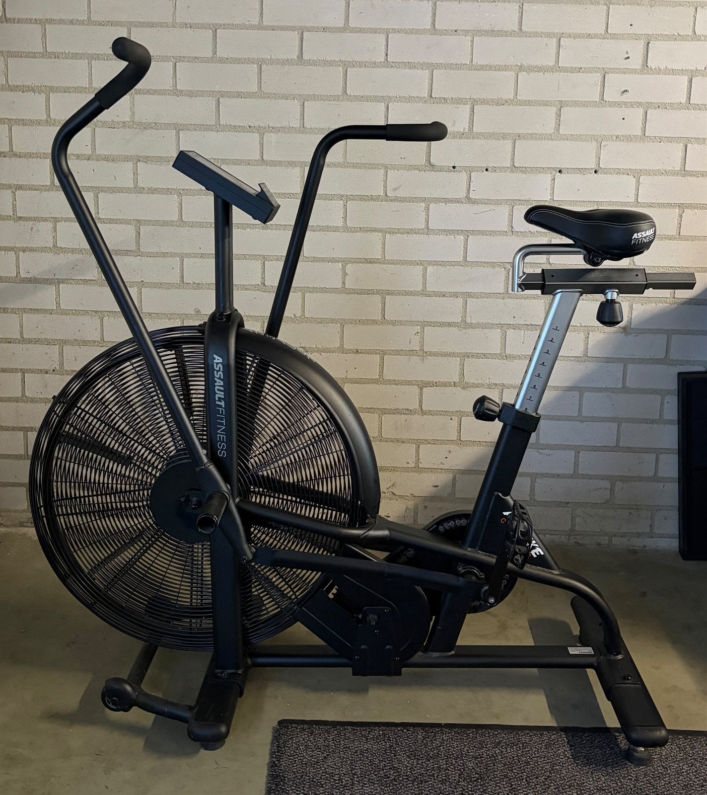 Assault Fitness AirBike Classic, Ophalen, Zo goed als nieuw, Airbike