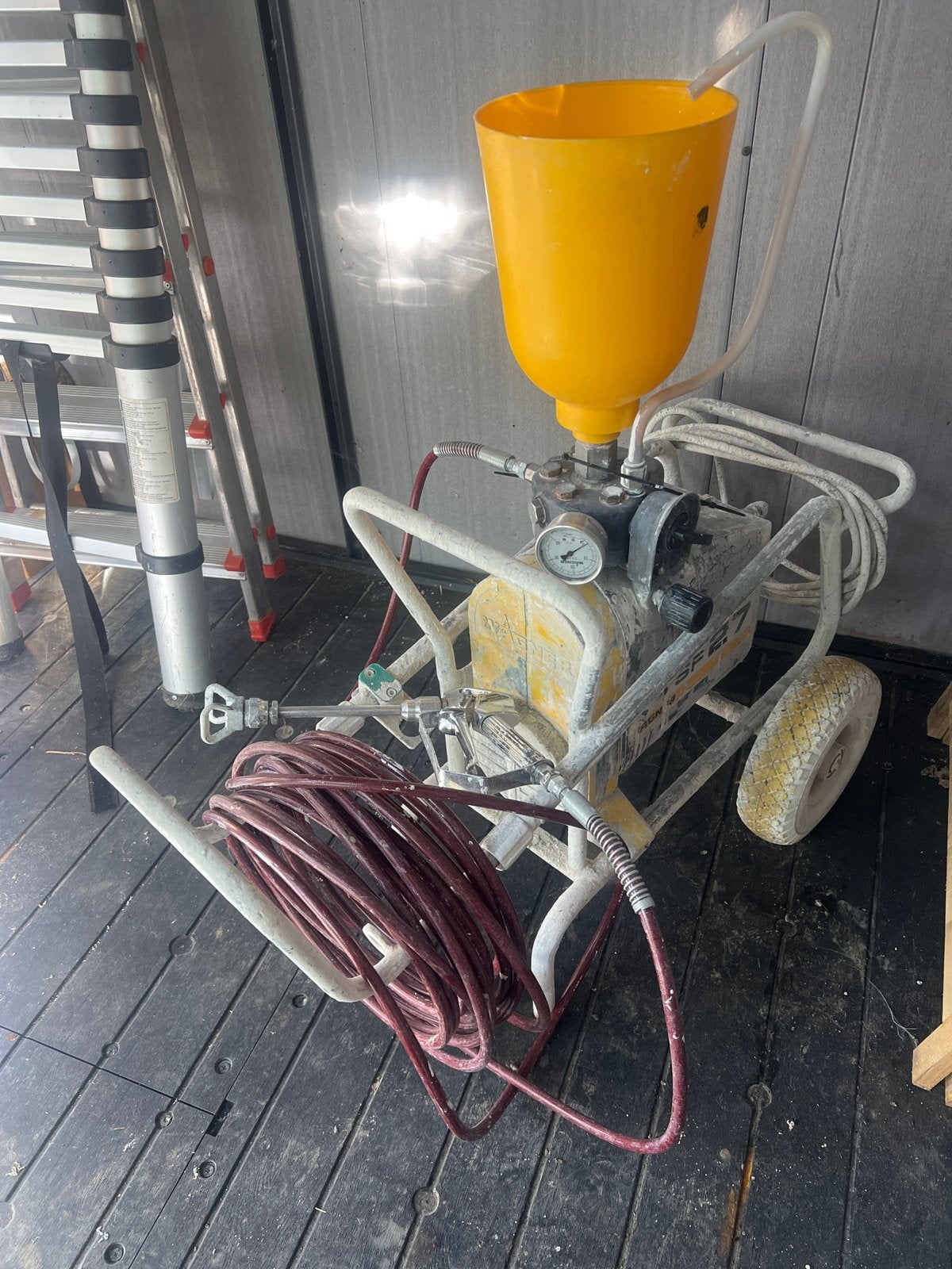 Wagner SF 27 Verfspuit - Professionele Airless Spuit, Ophalen, Gebruikt, Verfspuit of Verfpomp