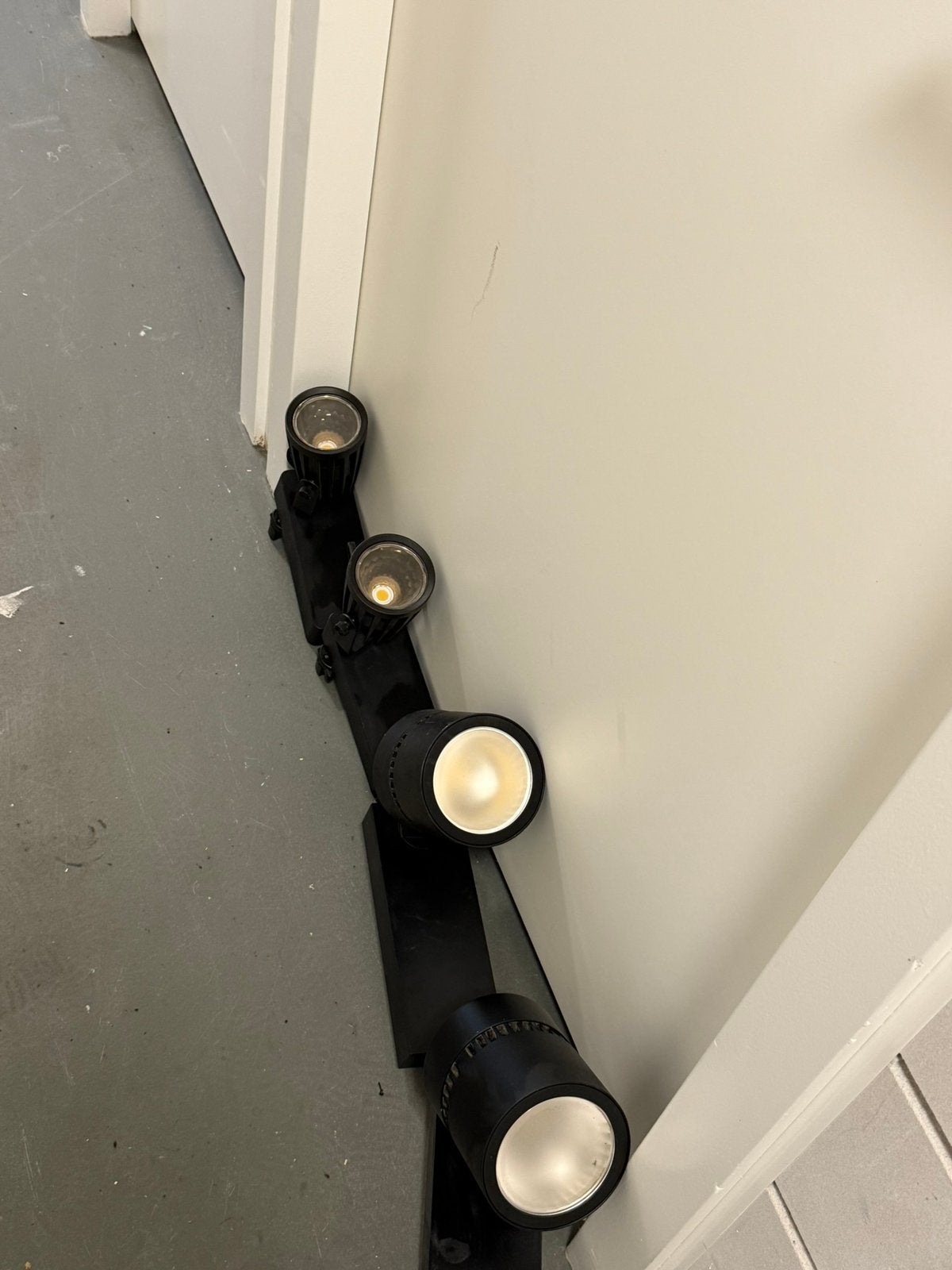 Diverse lampen en verlichting - Philips, LED, noodverlichtin, Ophalen of Verzenden, Zo goed als nieuw