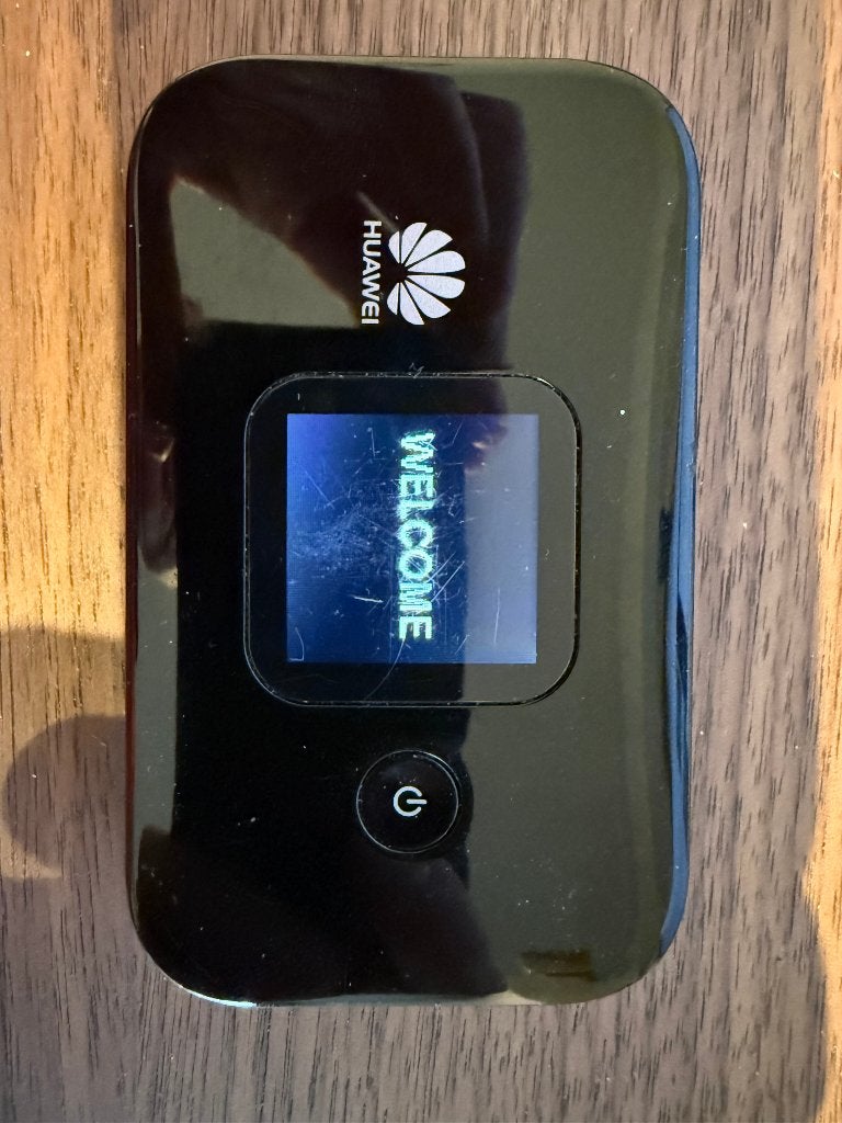 HUAWEI 4G mobile wifi, Ophalen, Zo goed als nieuw, Router, Hawei