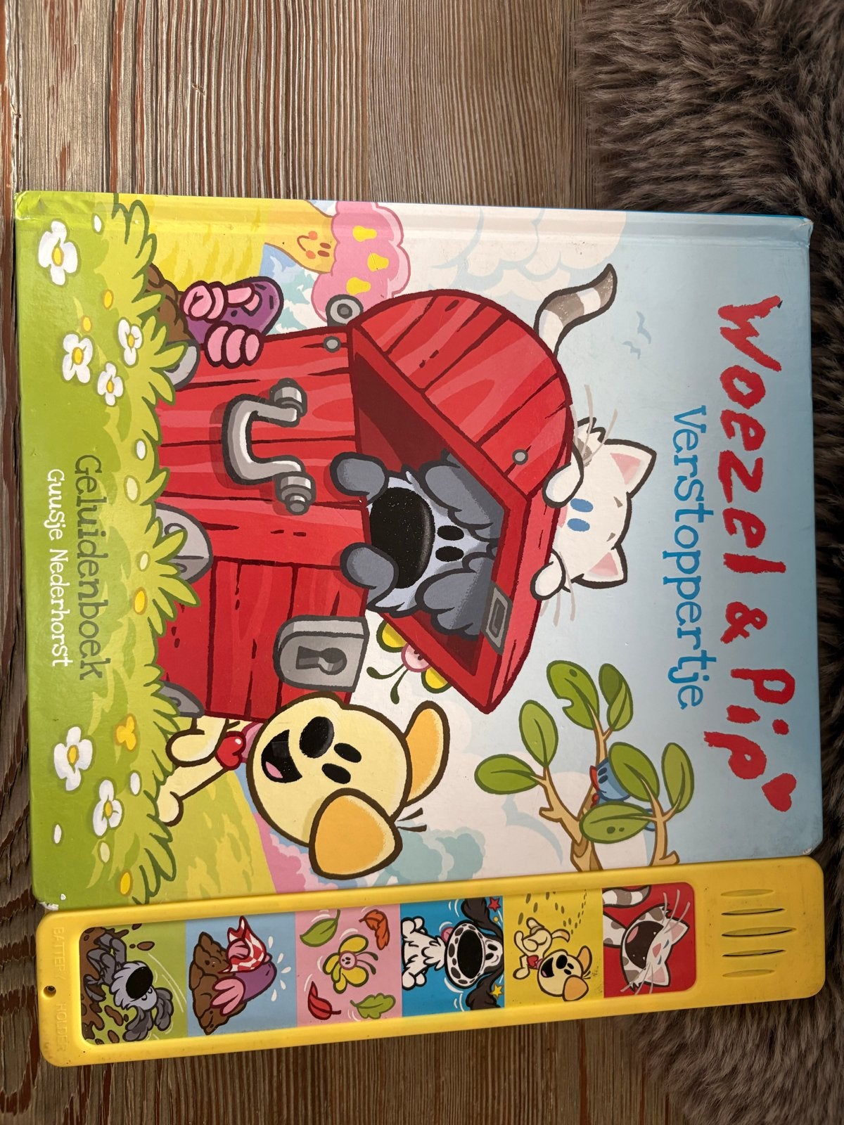 Woezel & Pip Verstoppertje Geluidenboek, Ophalen of Verzenden, Zo goed als nieuw, Uitklap-, Voel- of Ontdekboek, 1 tot 2 jaar