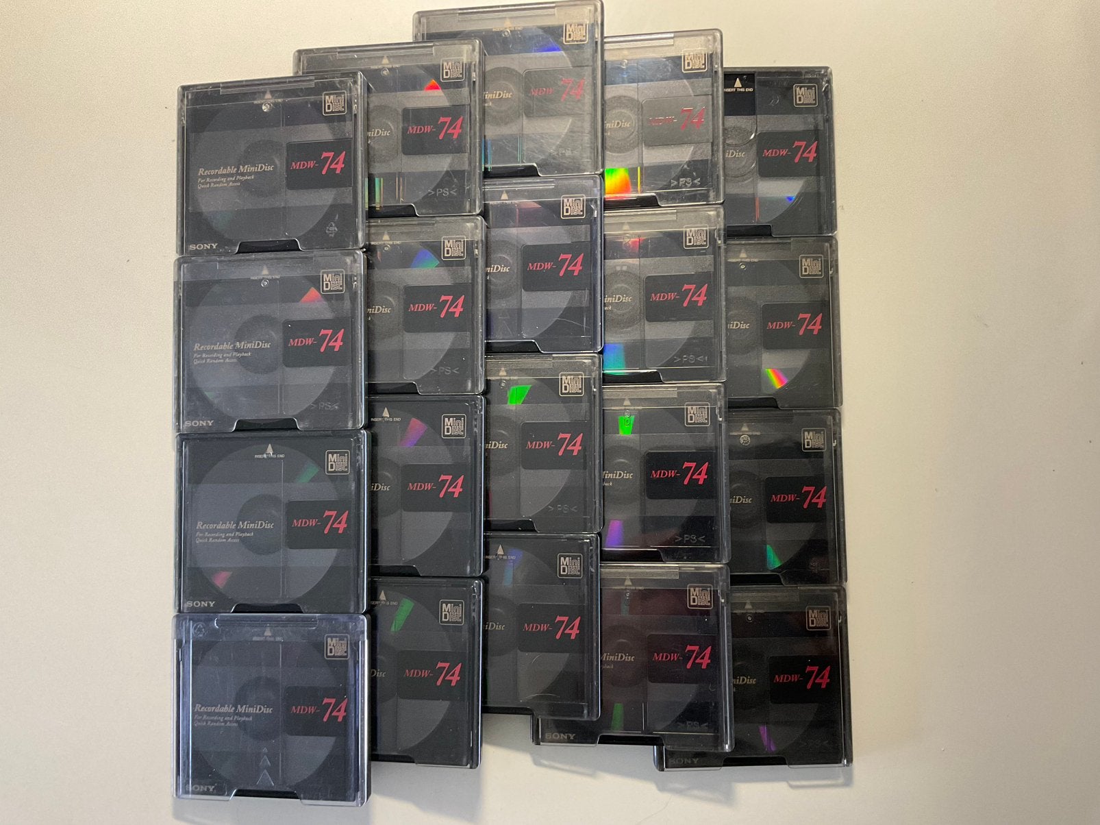 Minidisc’s.  SONY MDW-74. 20x als nieuw. 74 minuten, Audio, Tv en Foto, Walkmans, Discmans en Minidiscspelers, Ophalen of Verzenden