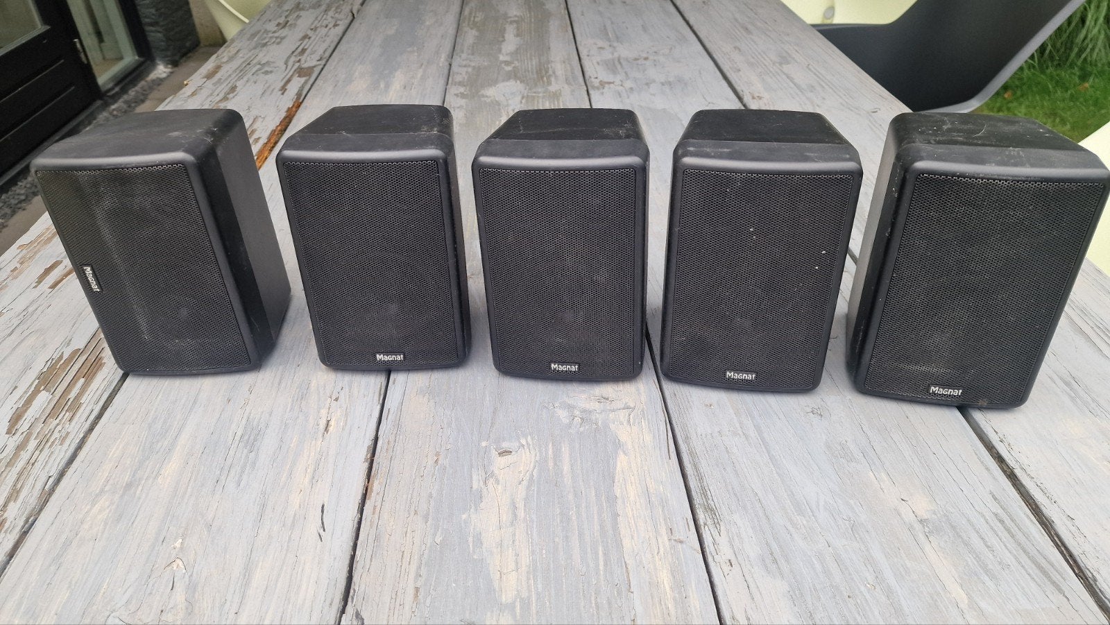 Magnat Metric Front Speakers - 5 stuks, 2-weg systeem, Gebruikt, Magnat, Ophalen of Verzenden, Geschikt voor surround/home cinema