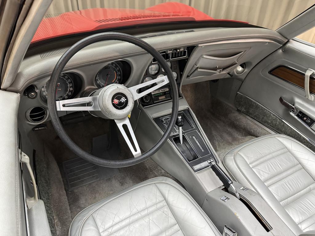 Chevrolet Corvette *NL / EU-Kenteken* C3 Targa / 5,7L V8 195, Automaat, 194 pk, Overige kleuren, Leder