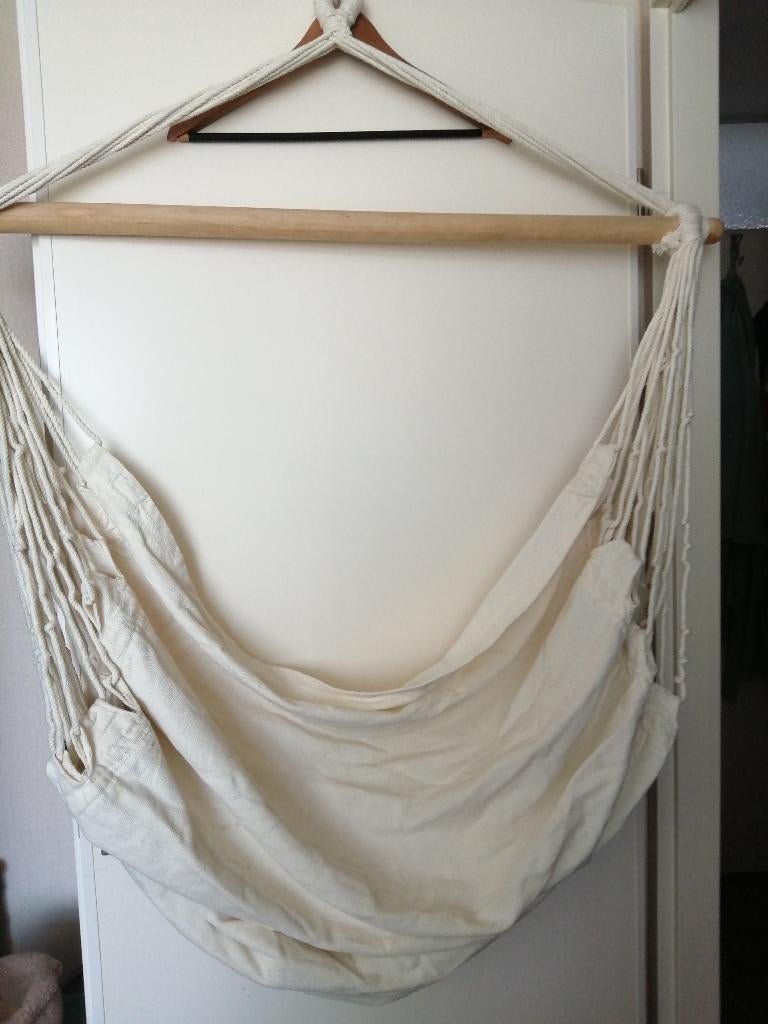 Hangstoel schommel,beige kleur , katoen ,Z.G.A.N., Ophalen, Zo goed als nieuw, Eenpersoons, Binnen