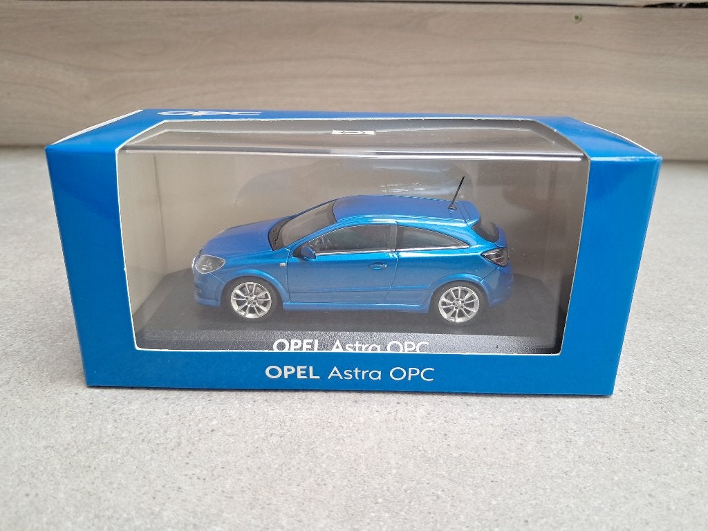 Minichamps Astra H OPC - 1:43, Hobby en Vrije tijd, Modelauto's | 1:43, Zo goed als nieuw, Auto, MiniChamps, Ophalen of Verzenden