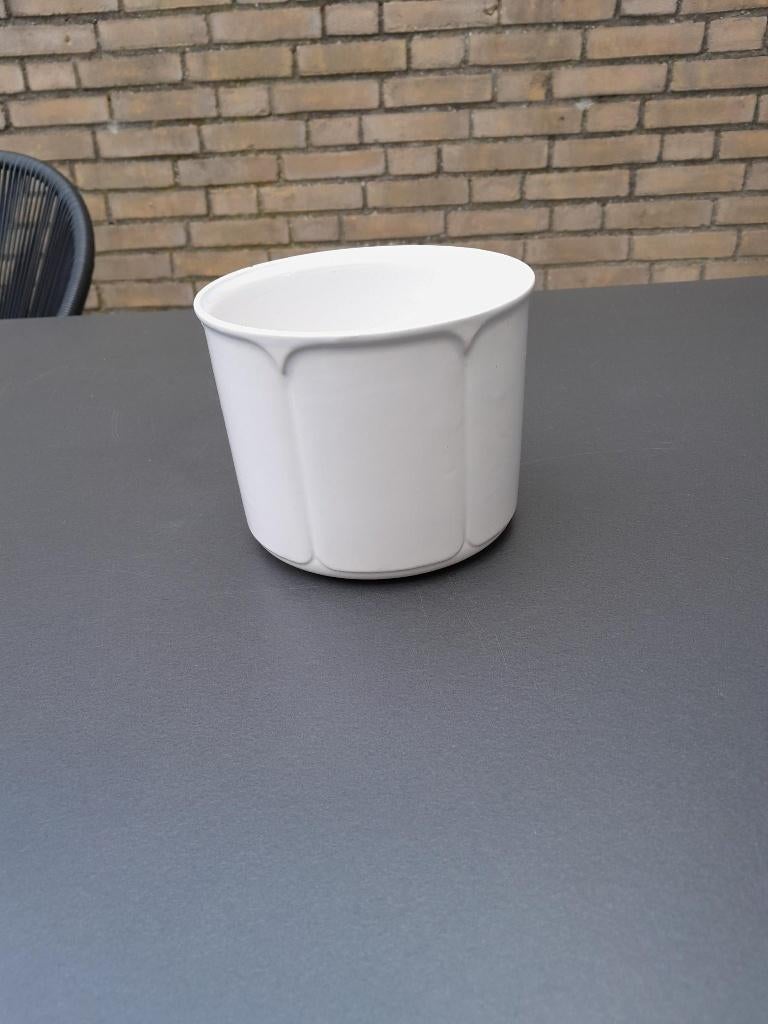 bloempot overbloempot, Rond, Ophalen of Verzenden, Aardewerk, Minder dan 40 cm