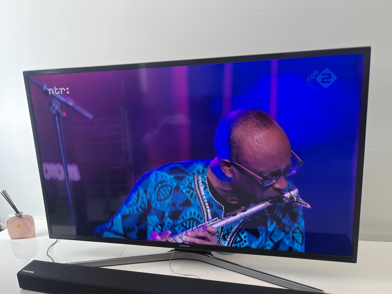Samsung Smart TV 40 inch met Soundbar en Subwoofer, Audio, Tv en Foto, Televisies, Ophalen, LED, 50 Hz, Zo goed als nieuw