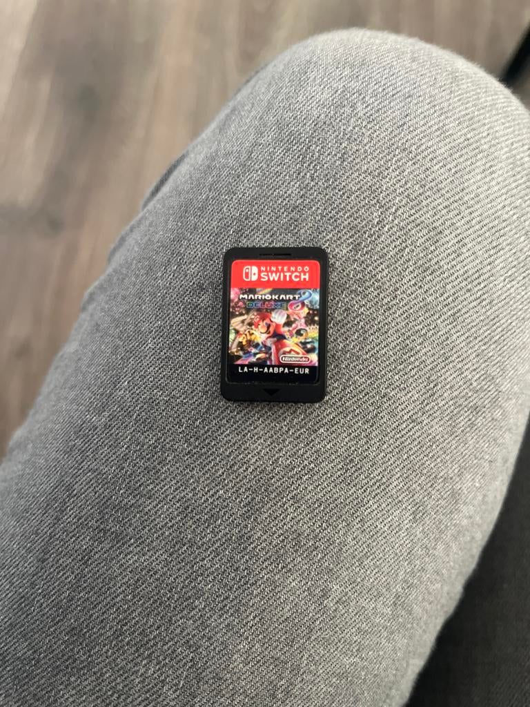 Mario Kart 8 Deluxe (Nintendo Switch) - Alleen Game Card, Ophalen, Gebruikt, Racen en Vliegen, Eén computer