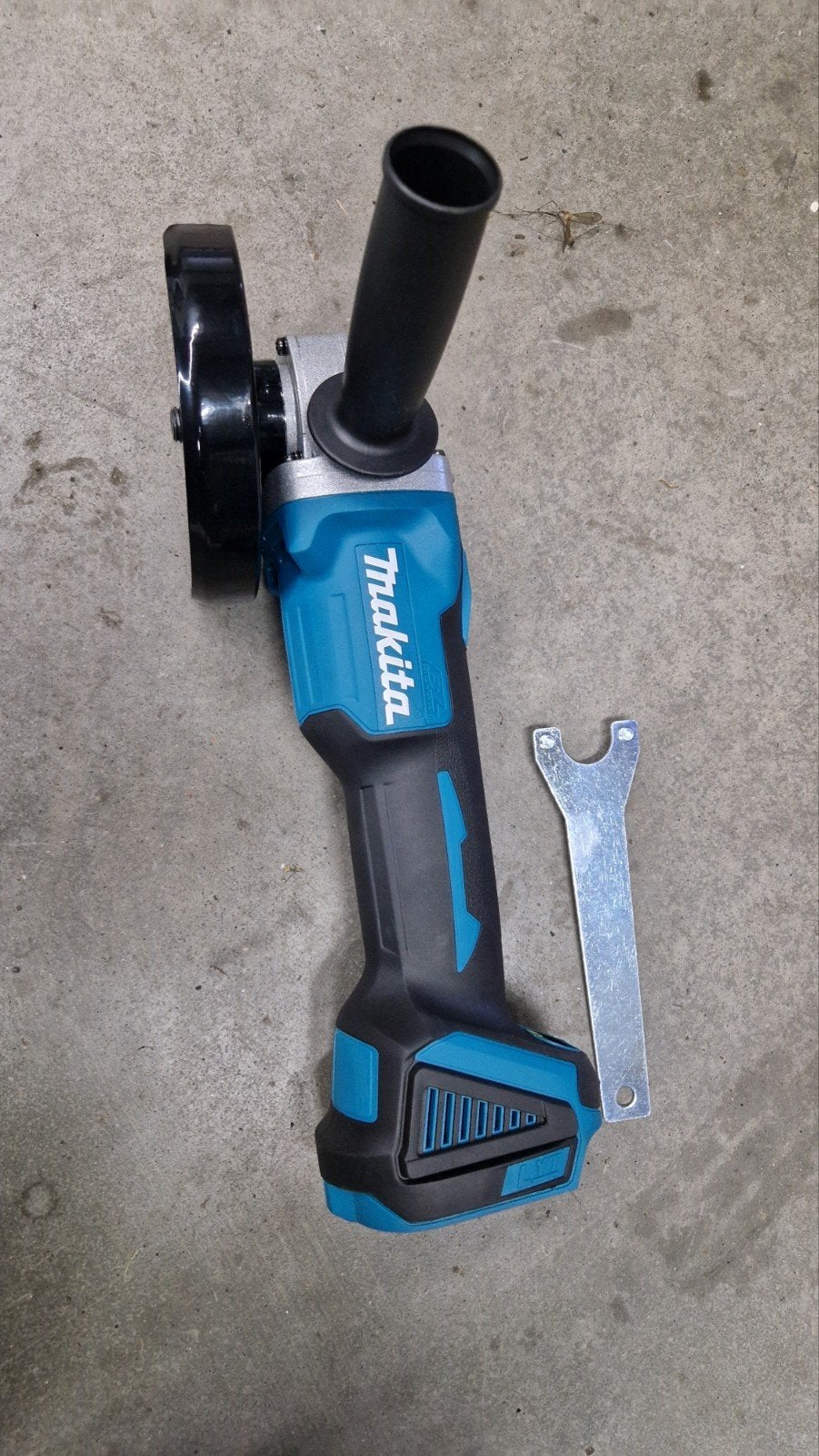 Nieuwe ongebruikte Makita Slijptol op accu, Doe-het-zelf en Verbouw, Gereedschap | Slijpmachines, Verzenden, Nieuw, 1000 watt of meer