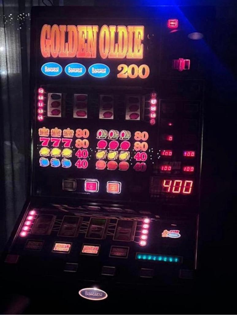 Gokkast, Verzamelen, Automaten | Gokkasten en Fruitautomaten, Euro, Ophalen of Verzenden, Gebruikt, Met sleutels